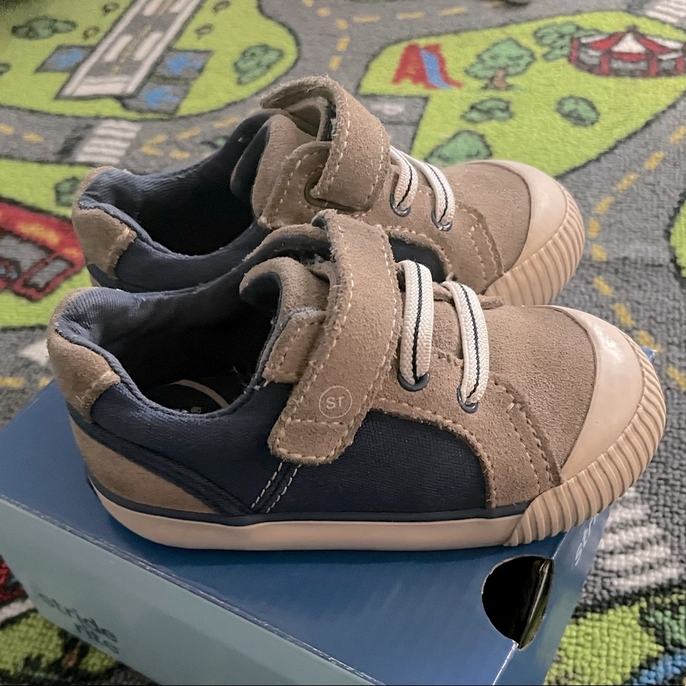 Stride rite like new suede velcro walking sneakers